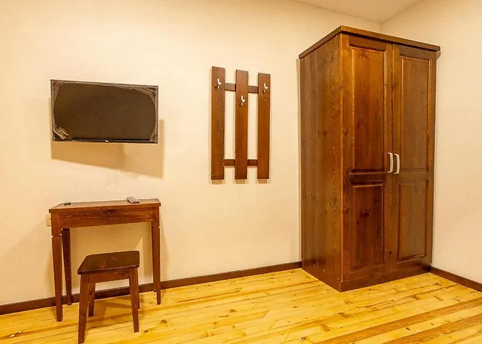 Hotel добро поле 2*